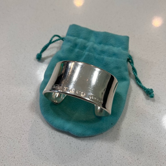Tiffany & Co. 925 Cuff Bracelet - Picture 1 of 3